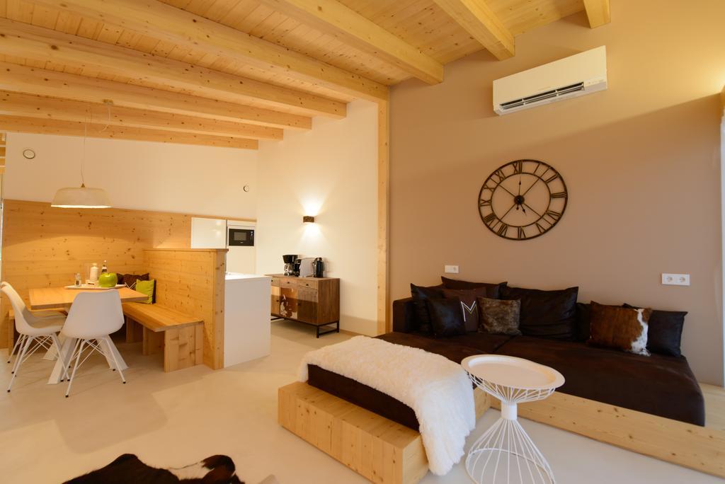 Moar Lodge Postal / Burgstall Esterno foto