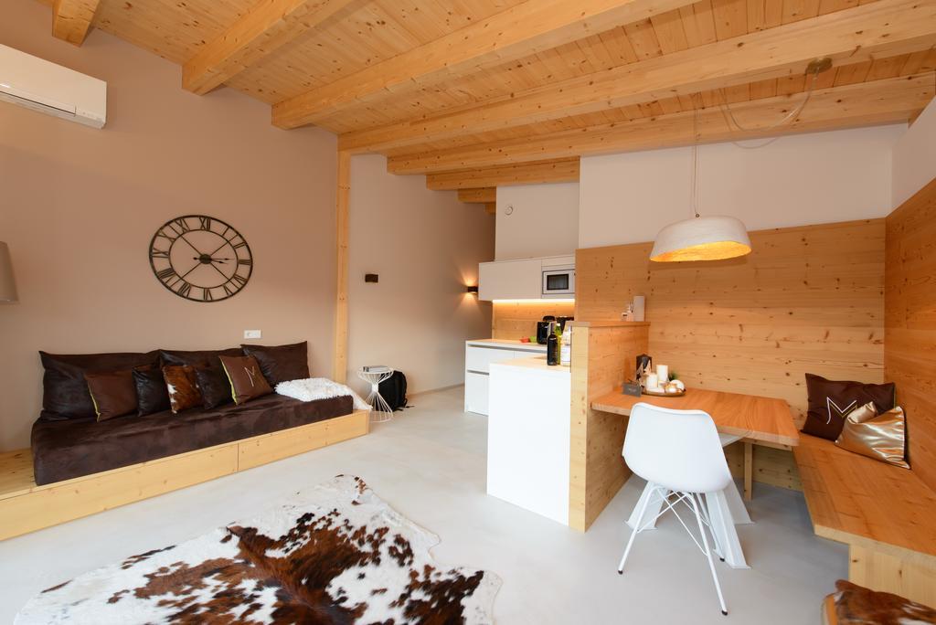 Moar Lodge Postal / Burgstall Esterno foto
