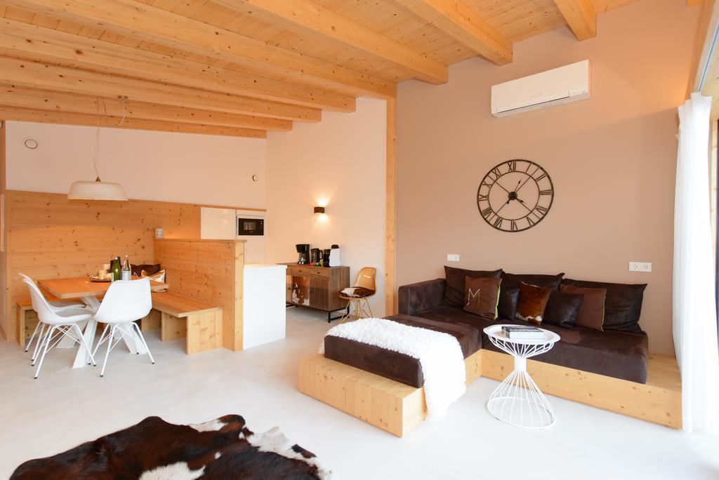 Moar Lodge Postal / Burgstall Esterno foto